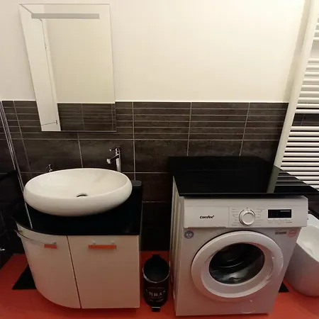 La Casa Di Saretta Apartment *